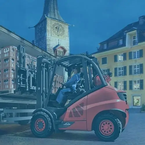 Een heftruck op de openbare weg, mag dat? Kom er achter en laat je heftrucks keuren door GECO Service